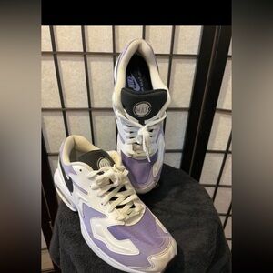 Nike Air Max 2 light Women’s AO3195-100 11.5”